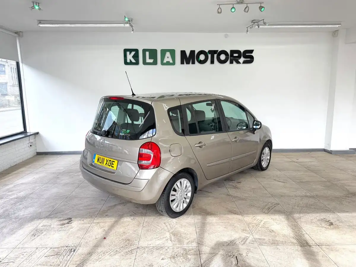 2011-renault-grand-modus-15td-dynamique-15dci-big-4