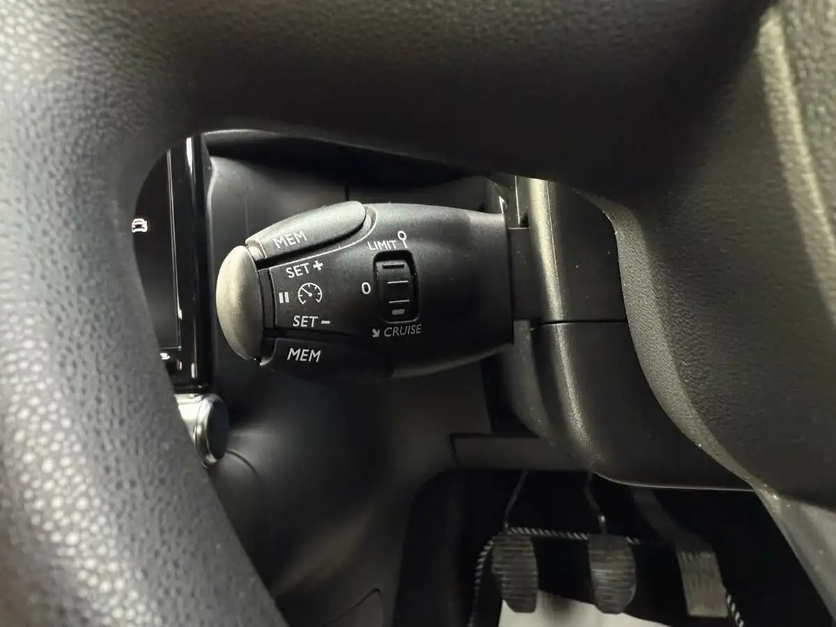 2017-citroen-c3-12-puretech-feel-82ps-big-55