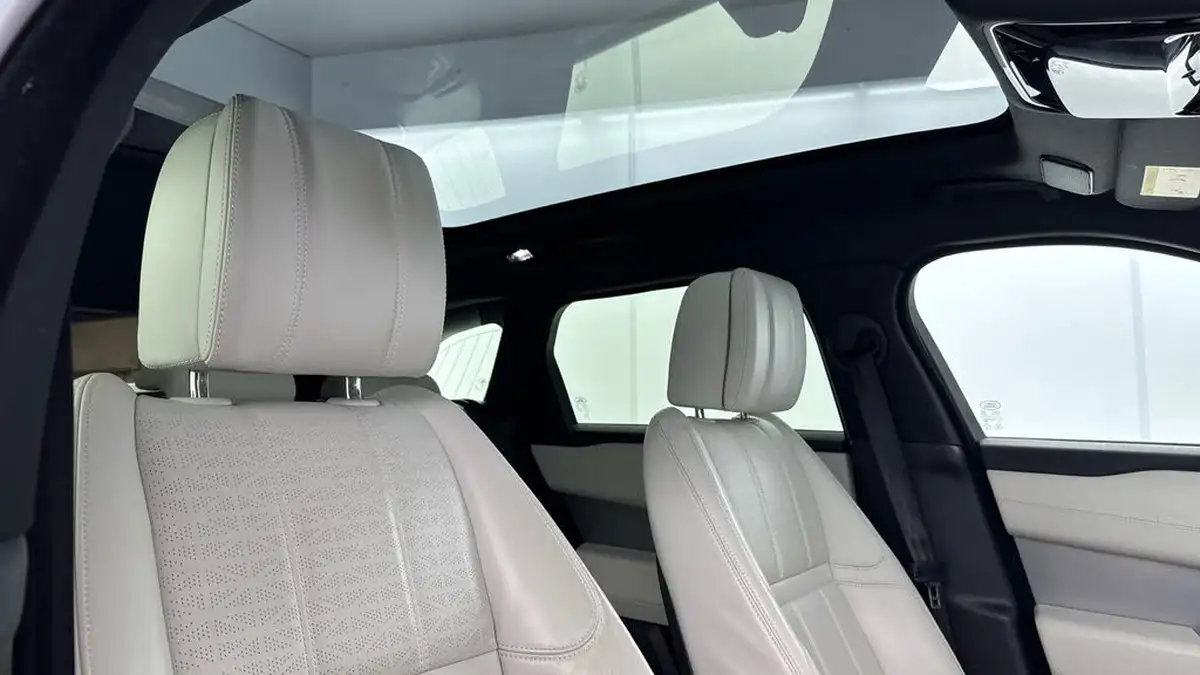 2022-land-rover-range-rover-velar-20-p250-r-dynamic-hse-249ps-big-26