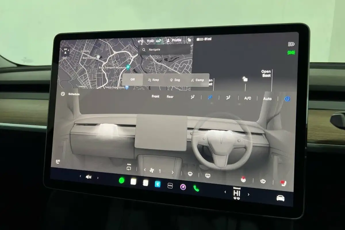 2022-tesla-model-3-e-rwd-big-28