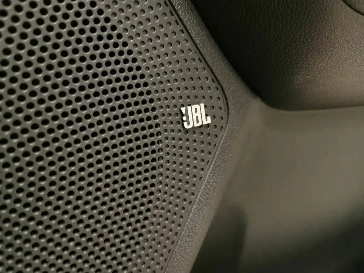 2021-kia-e-niro-ev-4-big-20