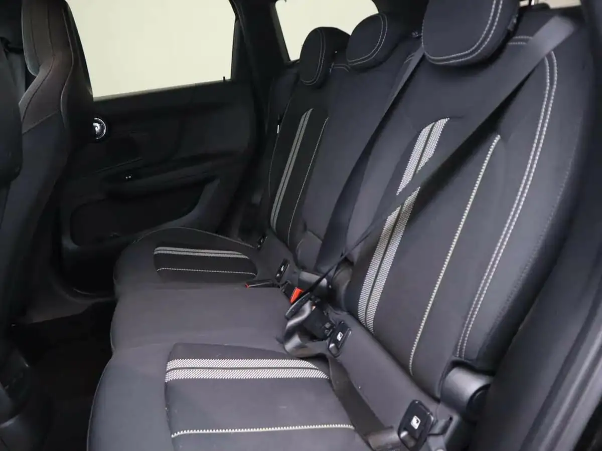 2019-mini-countryman-15-cooper-sport-big-9