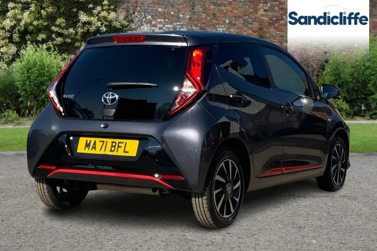 2021-toyota-aygo-10-vvt-i-x-trend-tss-big-3