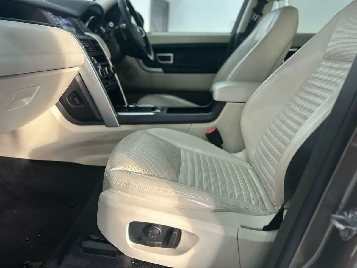 2018-land-rover-discovery-sport-20sd4-hse-luxury-big-47