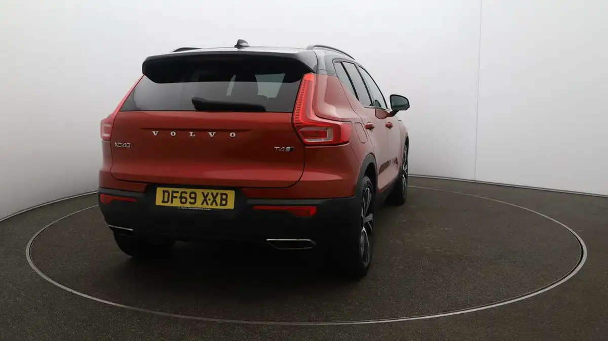2020-volvo-xc40-20-t4-r-design-pro-awd-big-54