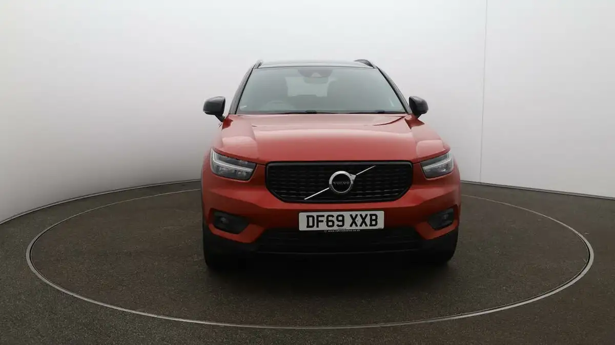 2020-volvo-xc40-20-t4-r-design-pro-awd-big-2