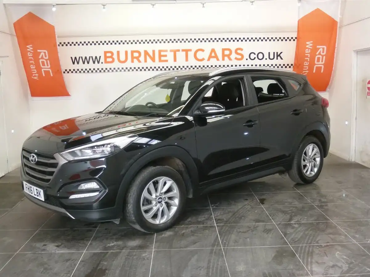 2016-hyundai-tucson-17crdi-blue-drive-se-nav-116ps-big-1