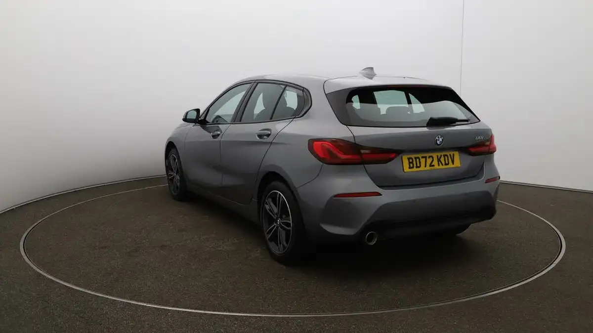 2023-bmw-1-series-15-118i-sport-dct-big-53