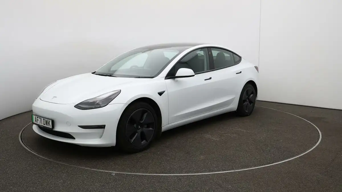 2021-tesla-model-3-e-long-range-awd-big-3