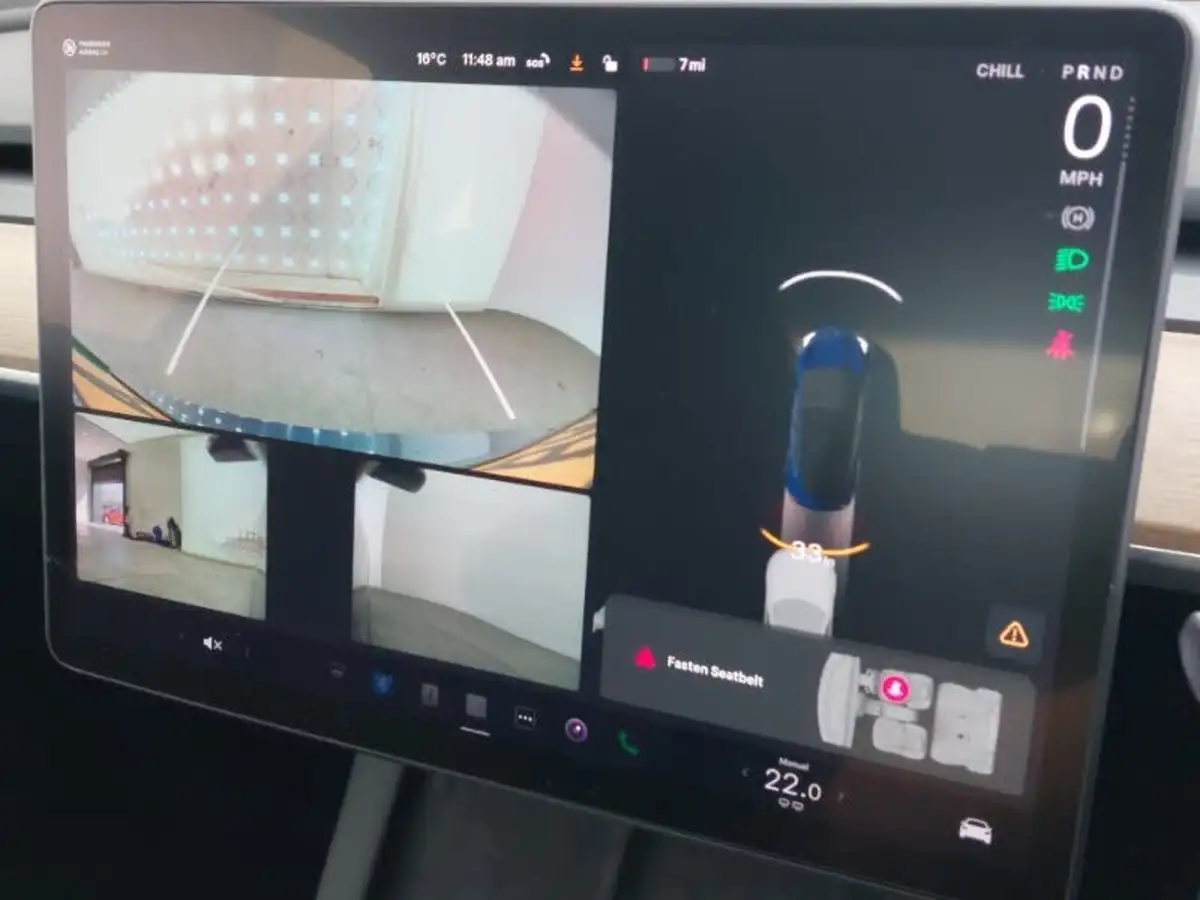 2021-tesla-model-3-e-long-range-awd-big-10