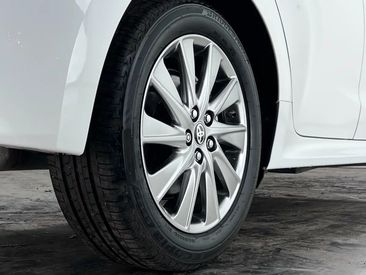 2023-toyota-yaris-15-vvt-i-icon-big-8