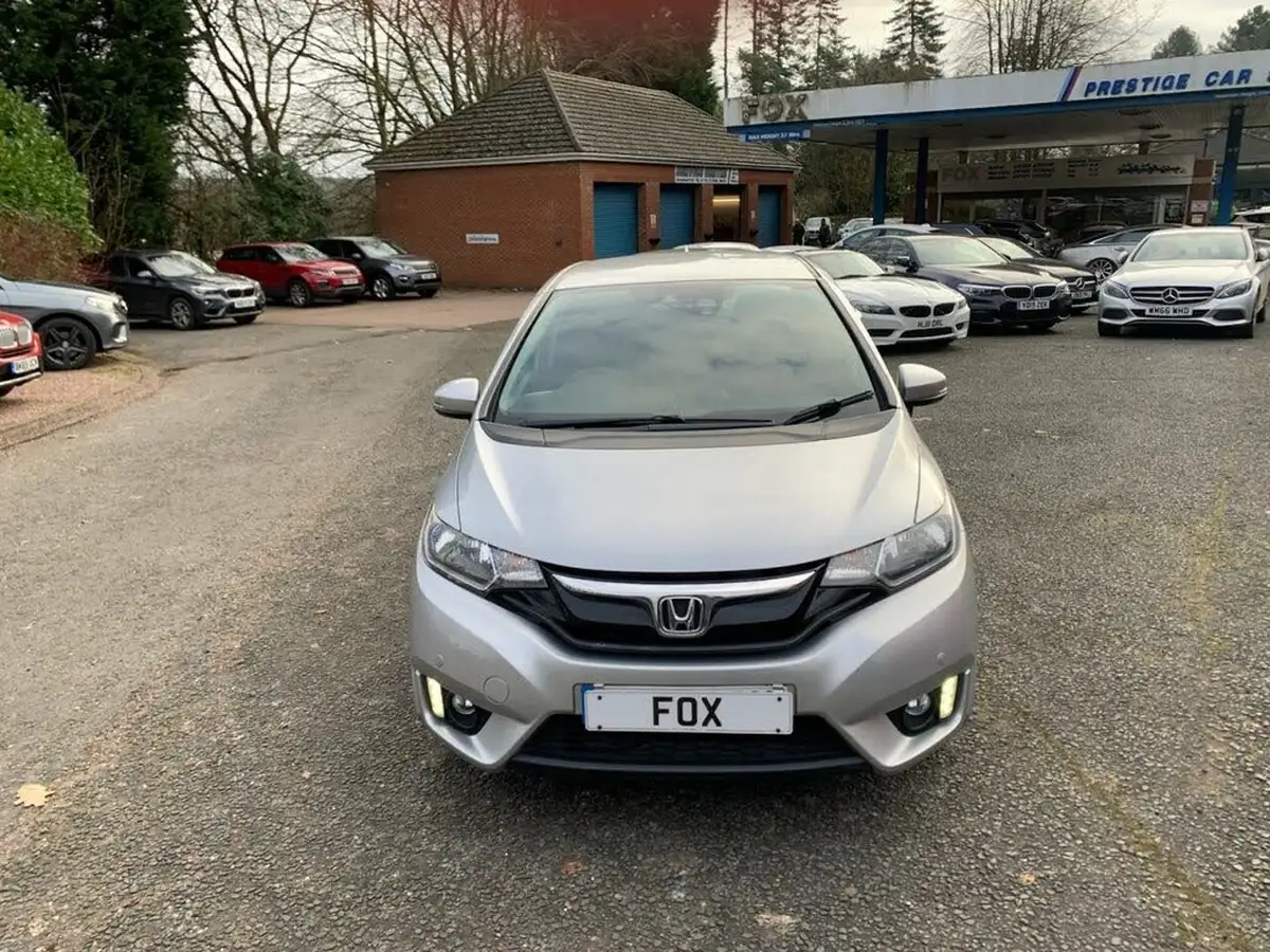 2016-honda-jazz-13-i-vtec-ex-cvt-big-14