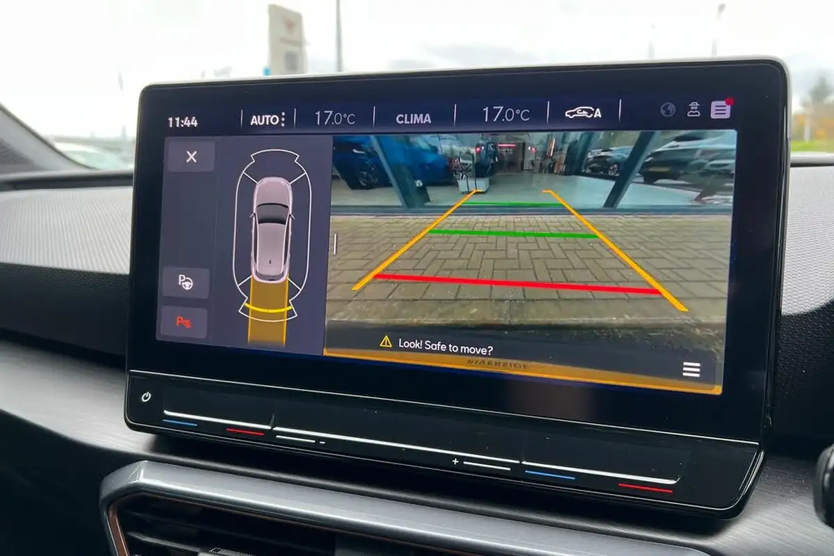 2023-cupra-leon-nf-20-tsi-vz1-big-30