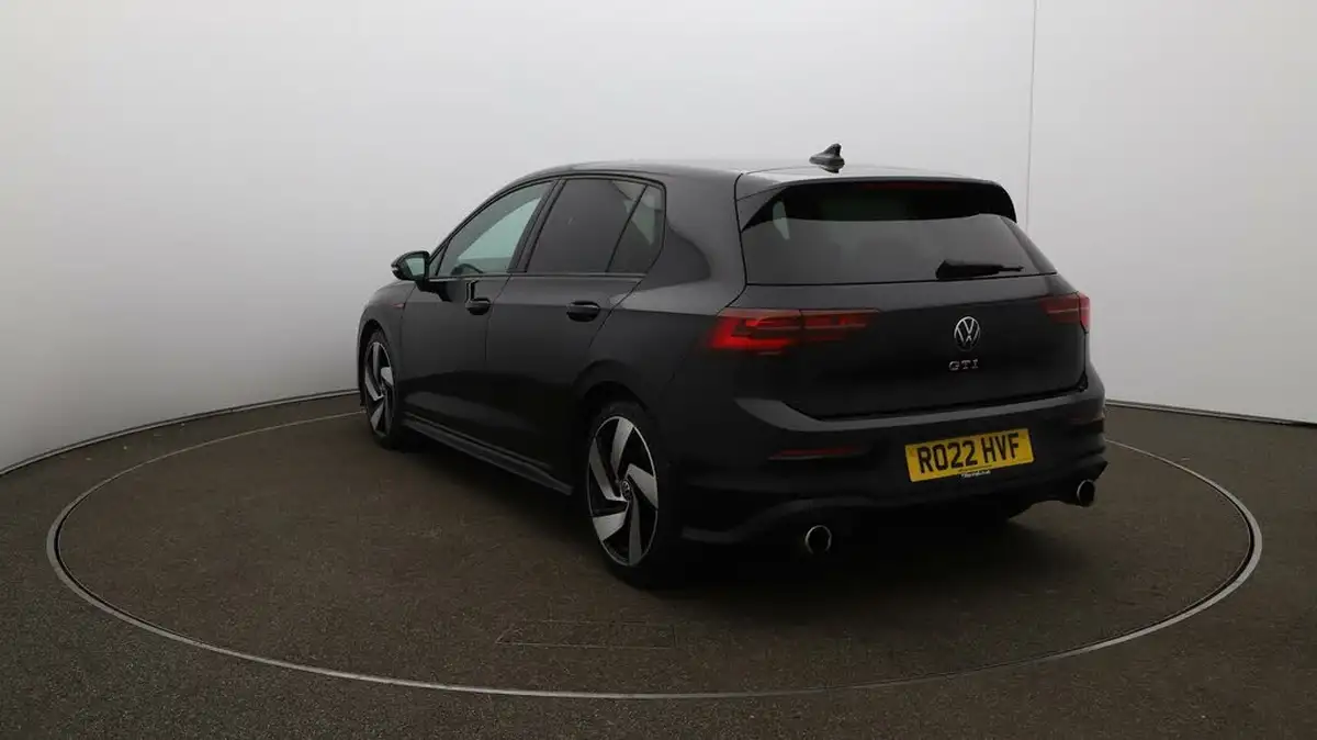 2022-volkswagen-golf-20-tsi-gti-dsg-big-60