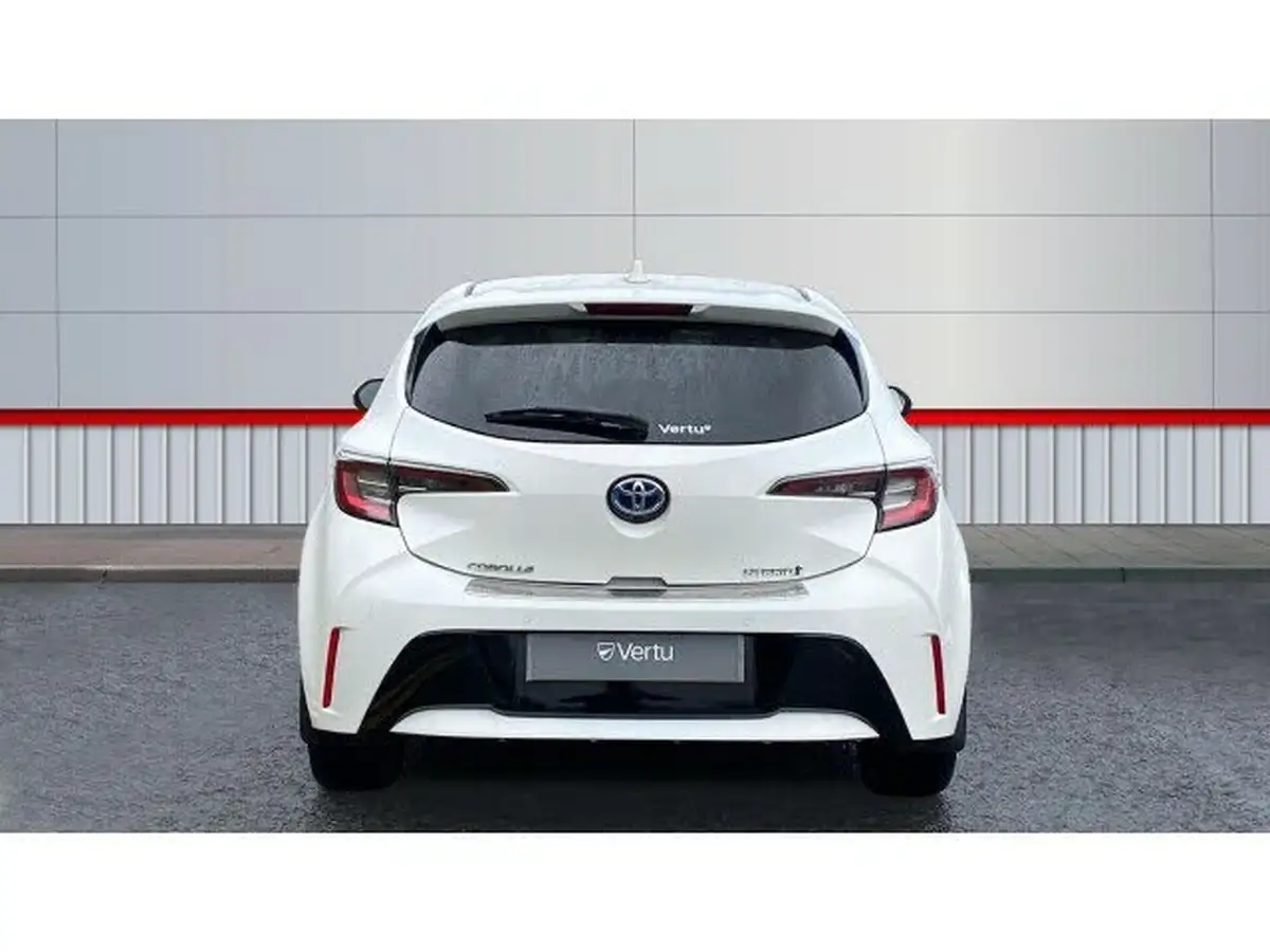 2020-toyota-corolla-18-vvt-i-design-spare-wheel-hatchback-5d-big-5