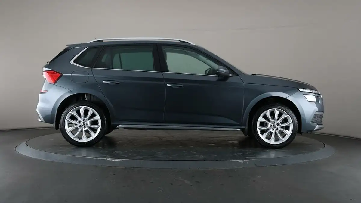 2020-skoda-kamiq-10-tsi-se-l-115ps-dsg-big-57