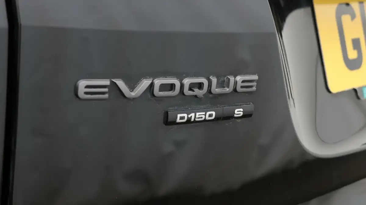 2020-land-rover-range-rover-evoque-20-d150-r-dynamic-s-awd-auto-big-20