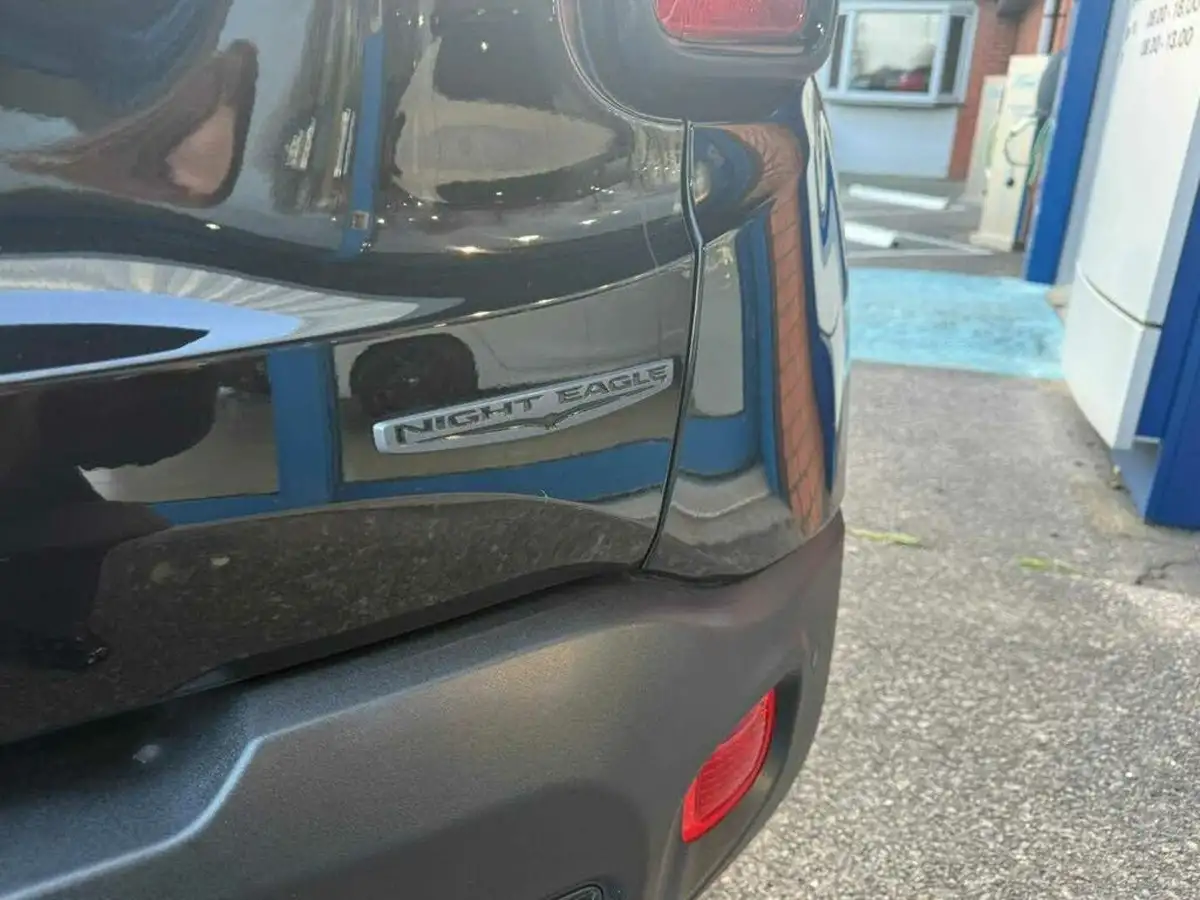 2021-jeep-renegade-10-gse-night-eagle-big-15