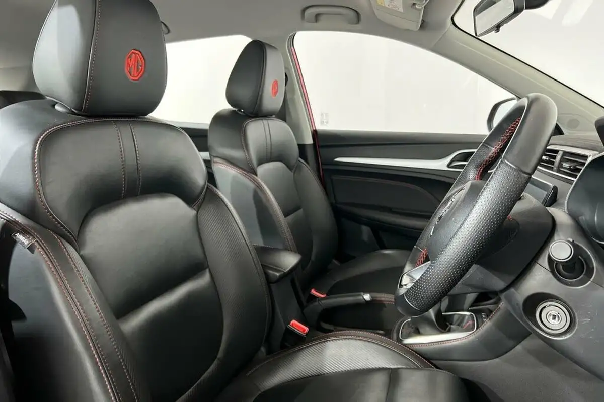 2023-mg-zs-suv-15-vti-tech-exclusive-big-17