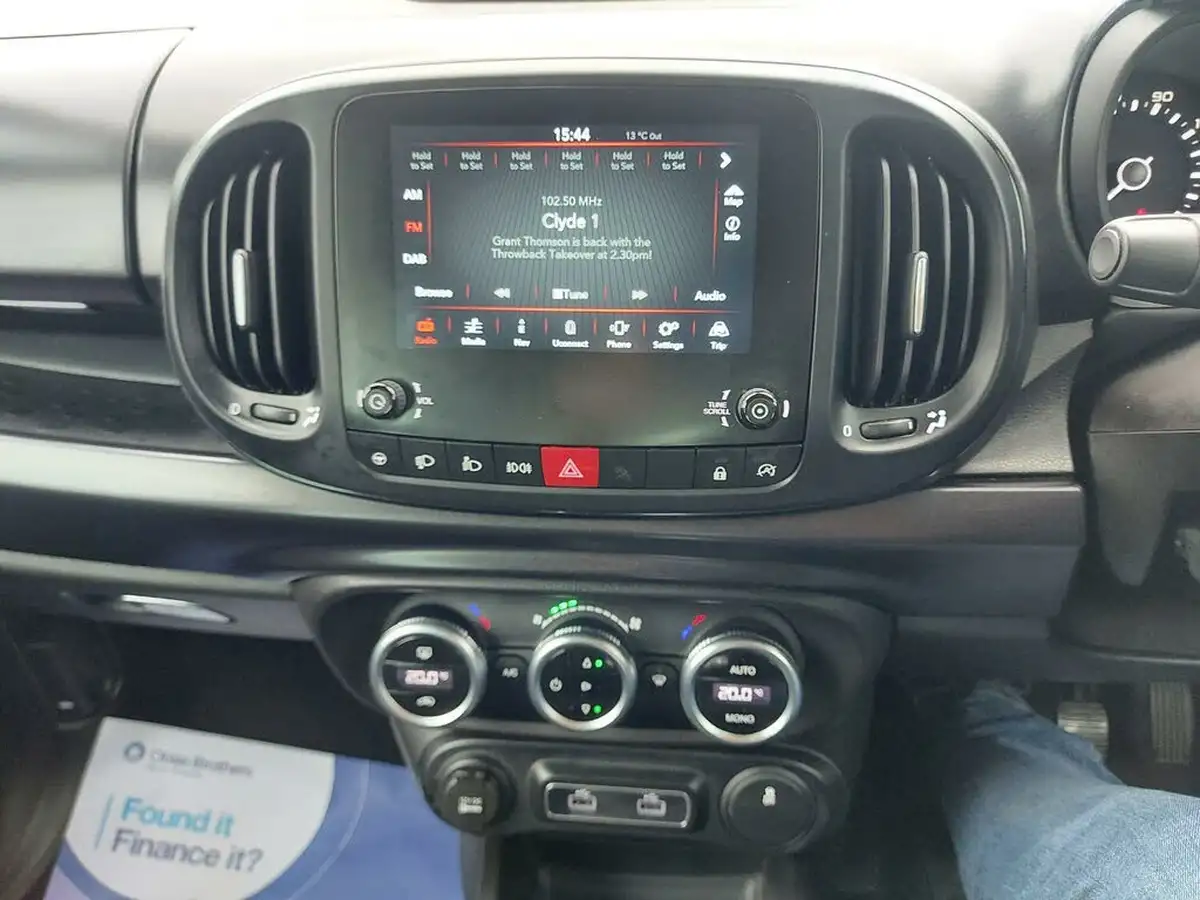 2021-fiat-500l-14-sport-ss-big-19