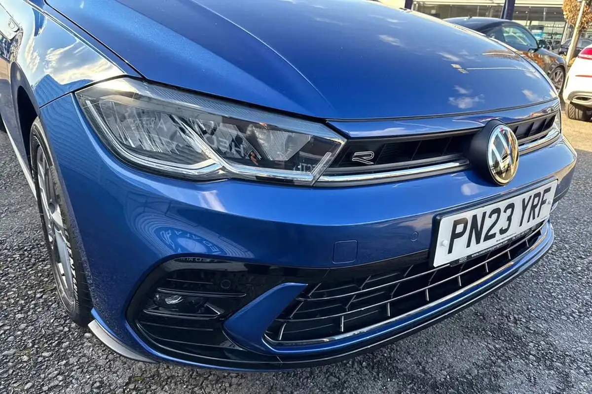 2023-volkswagen-polo-10-tsi-r-line-95ps-big-8