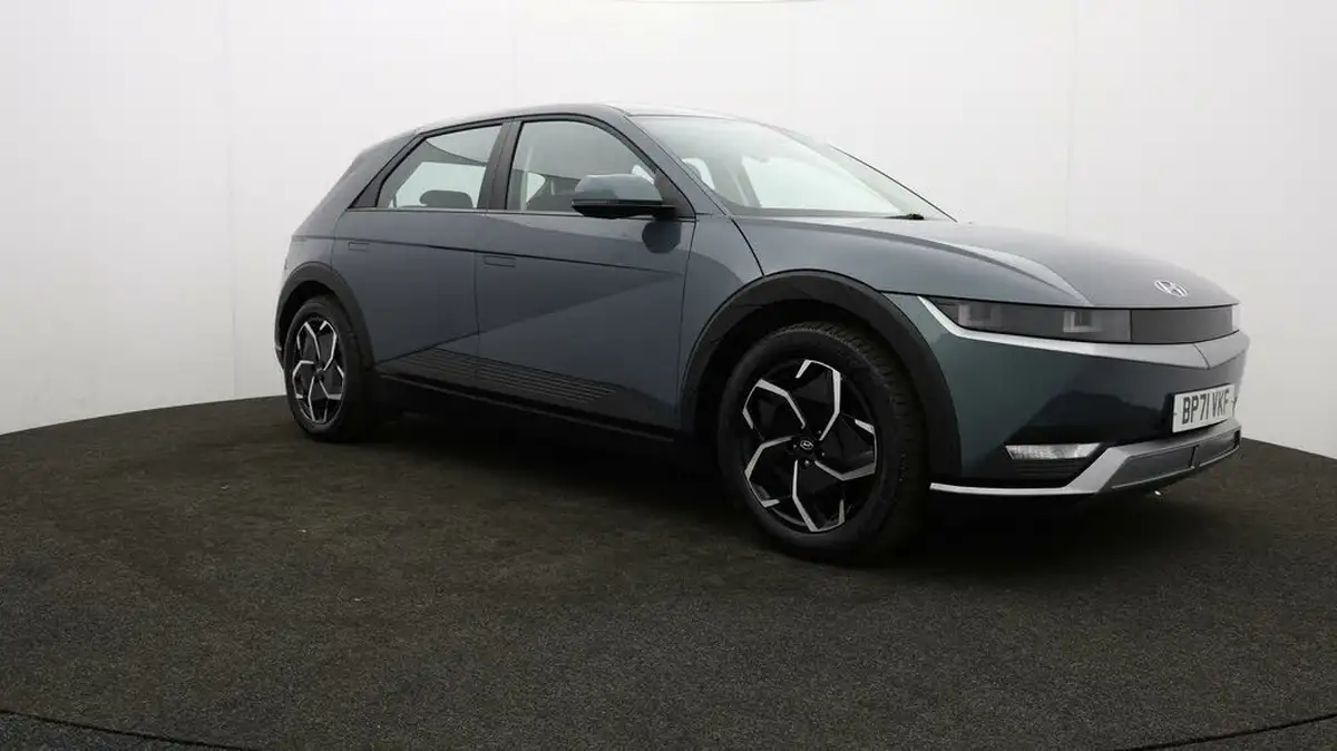 2022-hyundai-ioniq-5-e-se-connect-big-45
