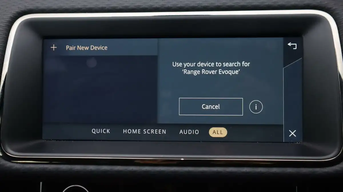 2022-land-rover-range-rover-evoque-15-p300e-r-dynamic-s-big-17