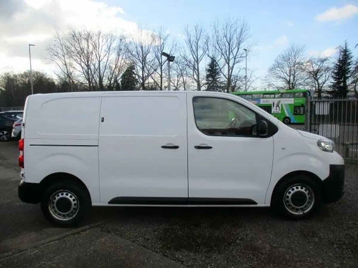 2020-peugeot-expert-20-bluehdi-professional-standard-1400-20-bluehdi-eu6d-crew-big-1