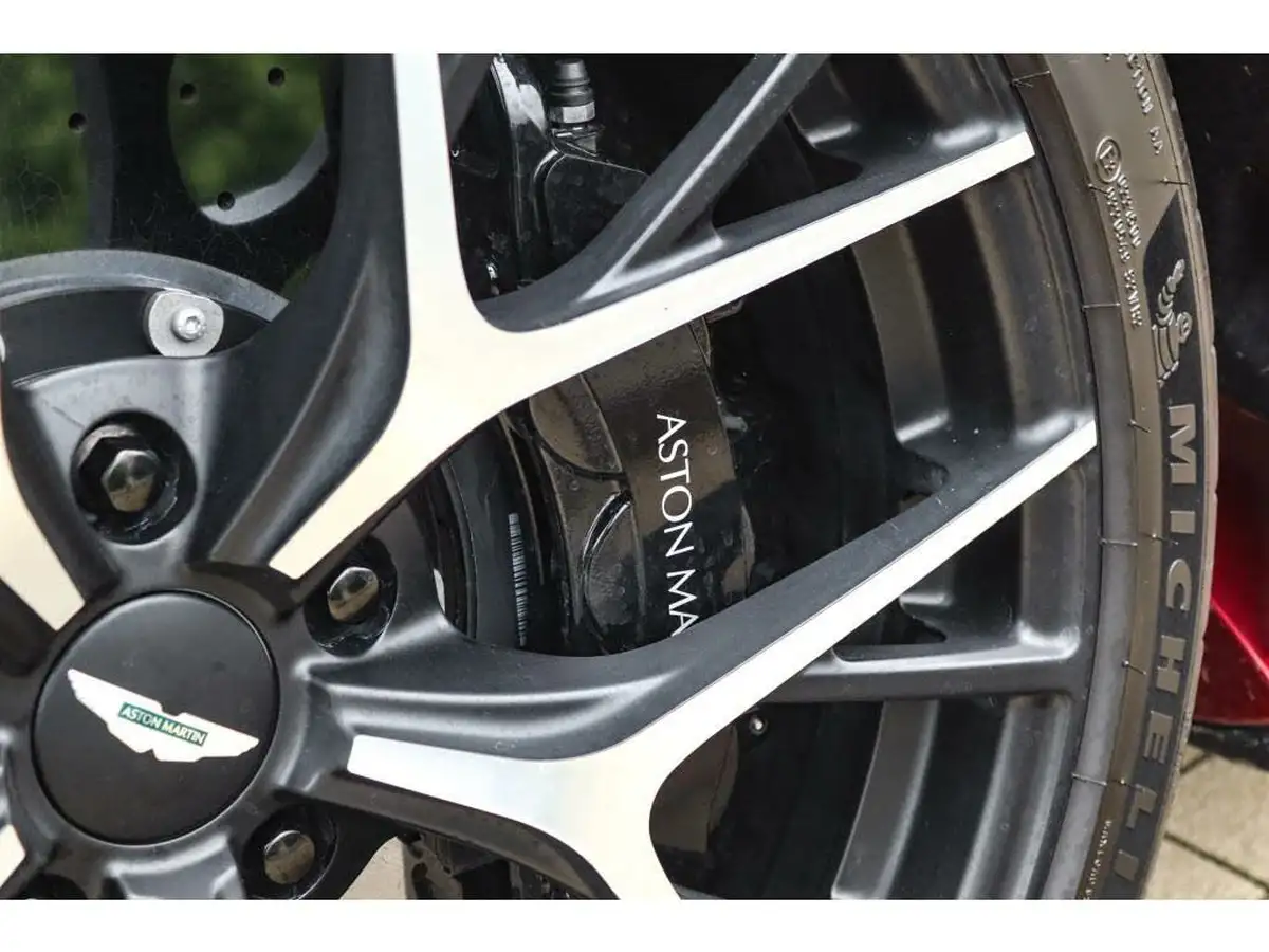 2024-aston-martin-db12-40-v8-auto-euro-6-ss-2dr-big-10