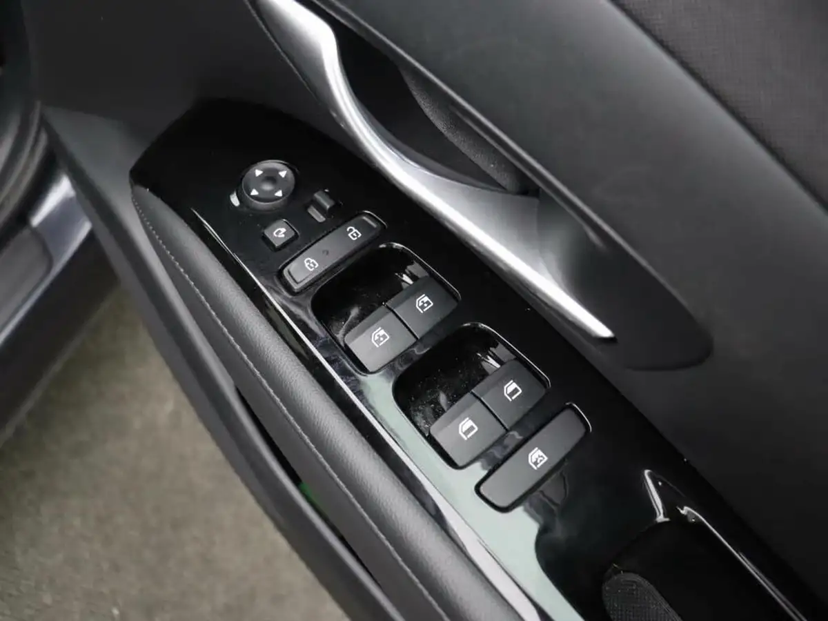 2021-hyundai-tucson-16-t-gdi-se-connect-150ps-big-22