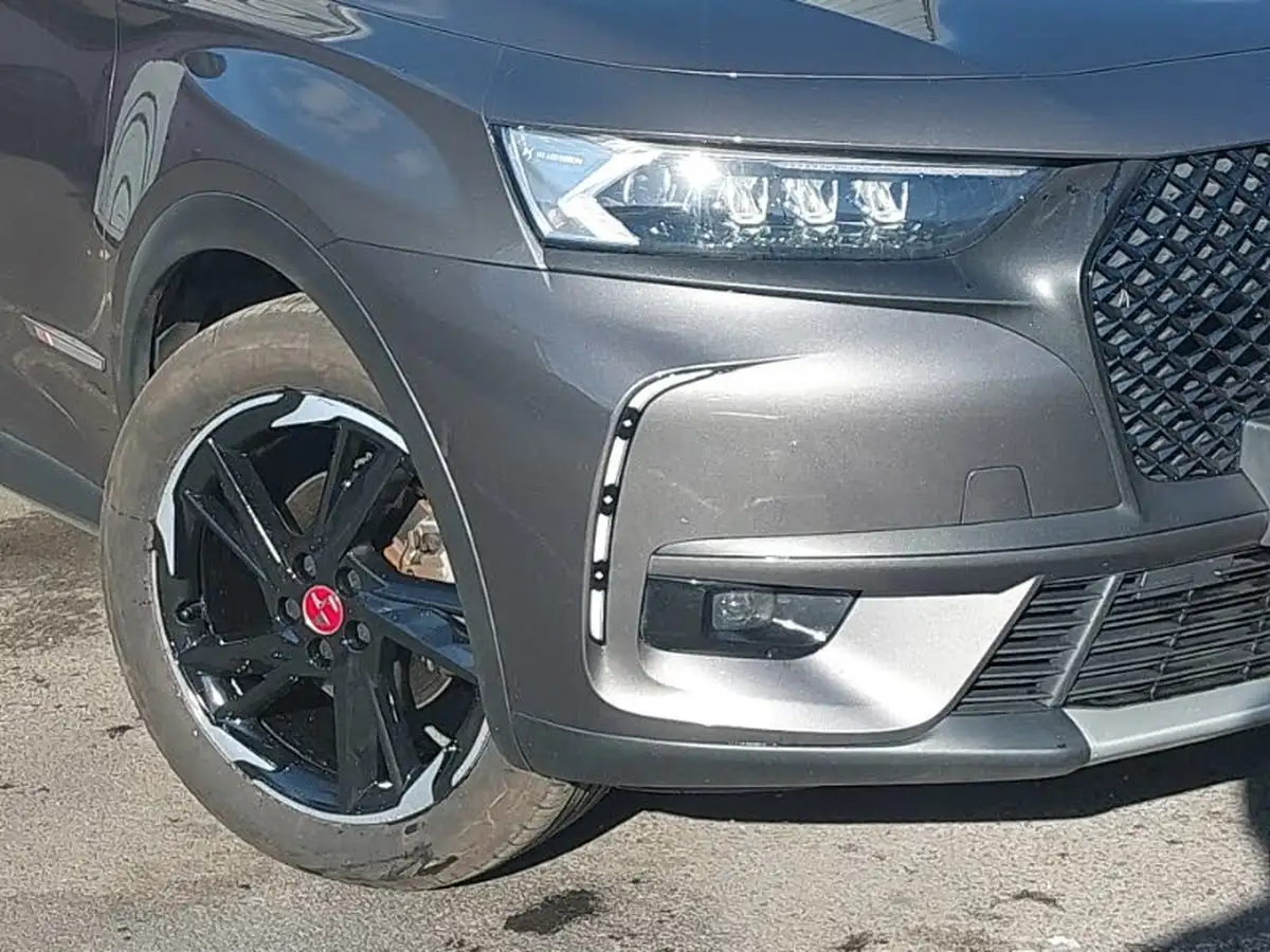 2018-ds-ds-7-crossback-20bluehdi-performance-line-big-8