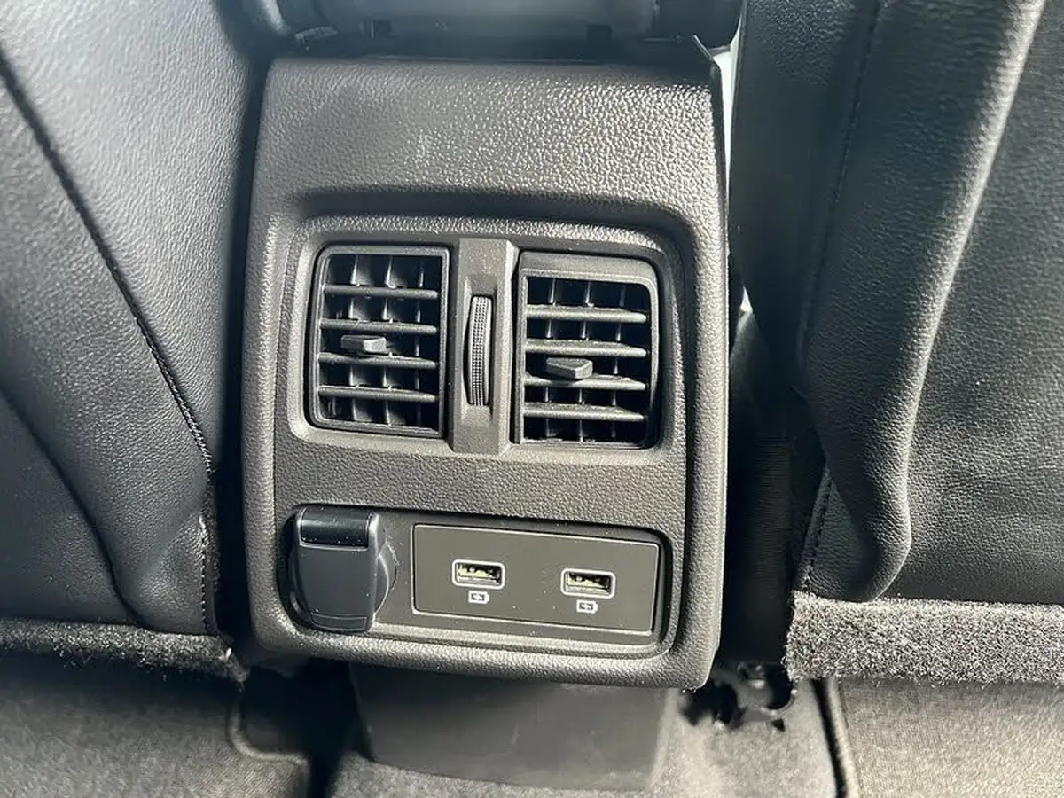 2020-renault-captur-13-tce-s-edition-130bhp-edc-auto-big-26