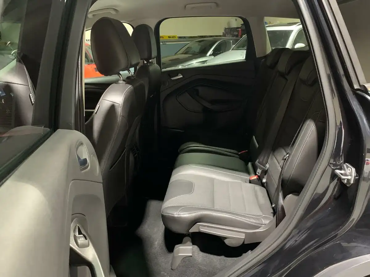 2013-ford-kuga-20tdci-titanium-163ps-awd-big-27