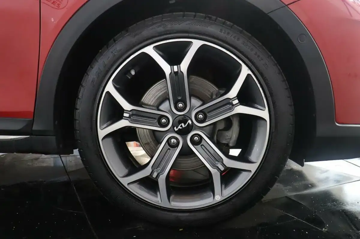 2021-kia-xceed-15-t-gdi-4-big-36