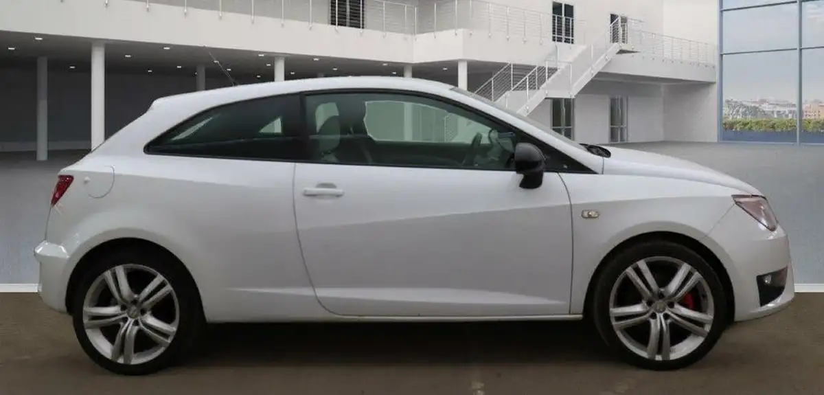 2013-seat-ibiza-14-cupra-big-4