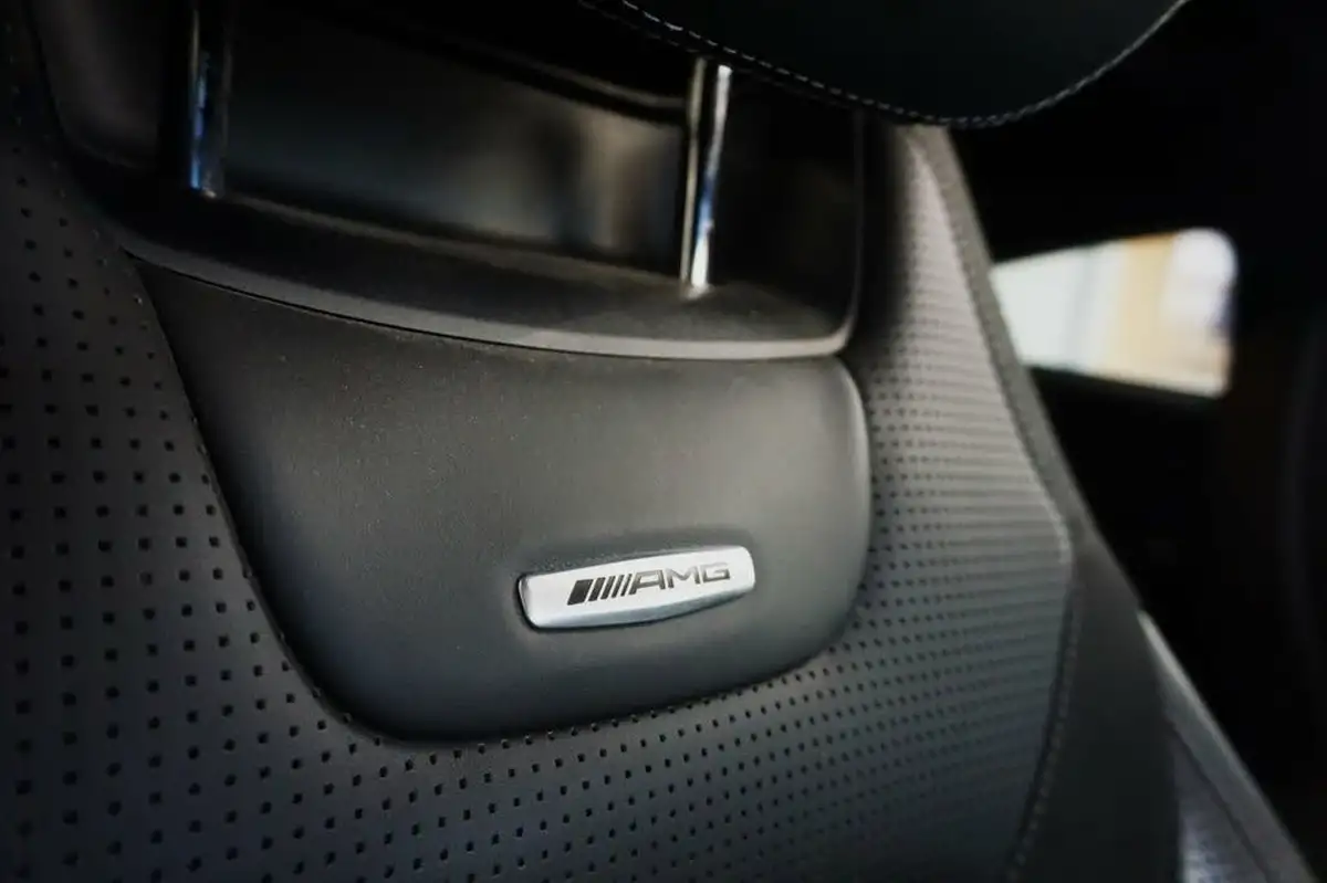 2018-mercedes-benz-c-class-40-c63-amg-premiumss-coupe-2d-speedshift-mct-big-19