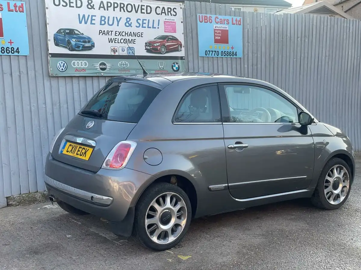 2011-fiat-500-09-lounge-twinair-ss-big-13