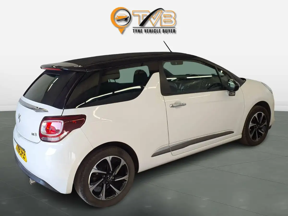 2017-ds-ds-3-cabrio-16bluehdi-elegance-big-1
