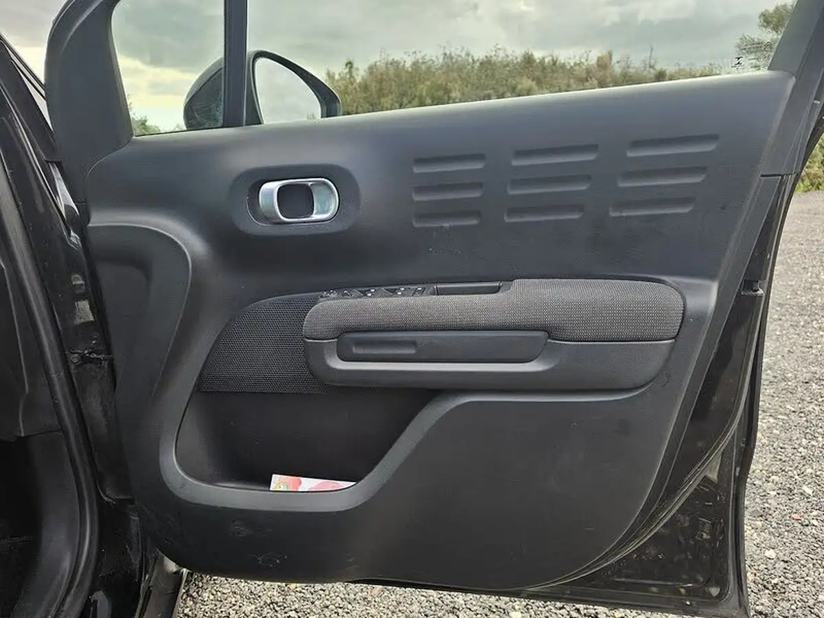 2018-citroen-c3-aircross-12-puretech-feel-82ps-big-23