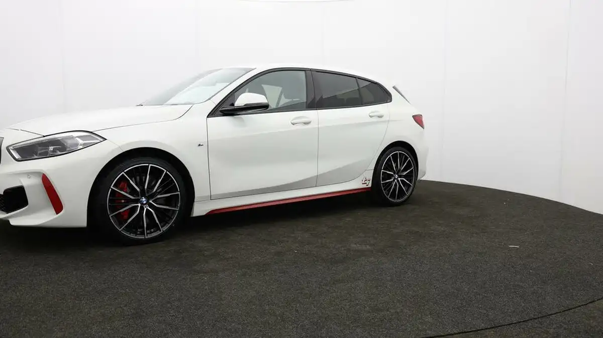 2024-bmw-1-series-20-128ti-lcp-big-60
