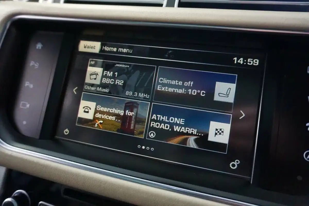 2016-land-rover-range-rover-44-sdv8-autobiography-44-sdv8-339bhp-awd-ss-big-35