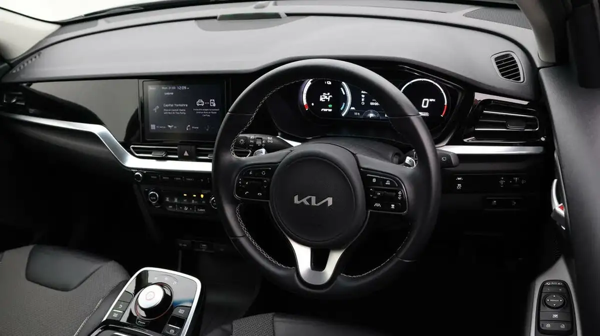 2022-kia-e-niro-ev-2-64-big-8