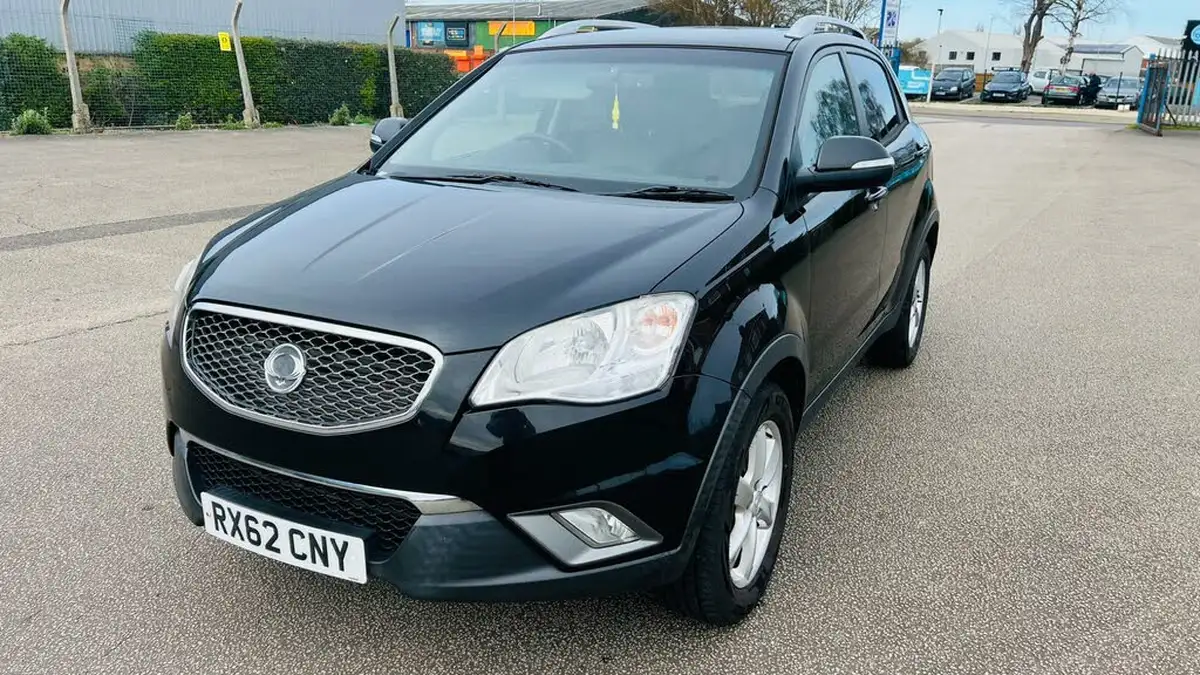 2012-kgm-ssangyong-korando-20td-ex-auto-big-9