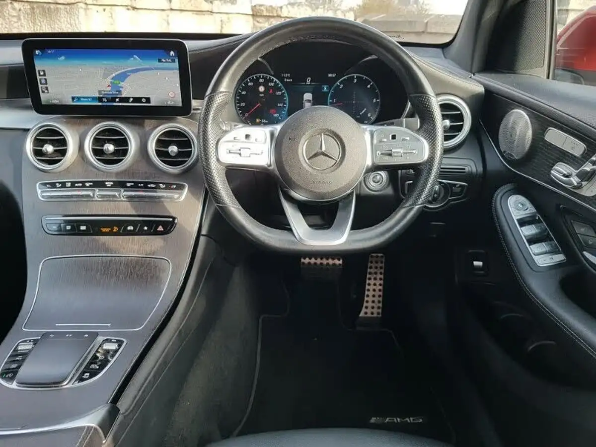 2021-mercedes-benz-glc-class-20d-glc300d-amg-line-premium-plus-244ps-station-wagon-5d-big-6