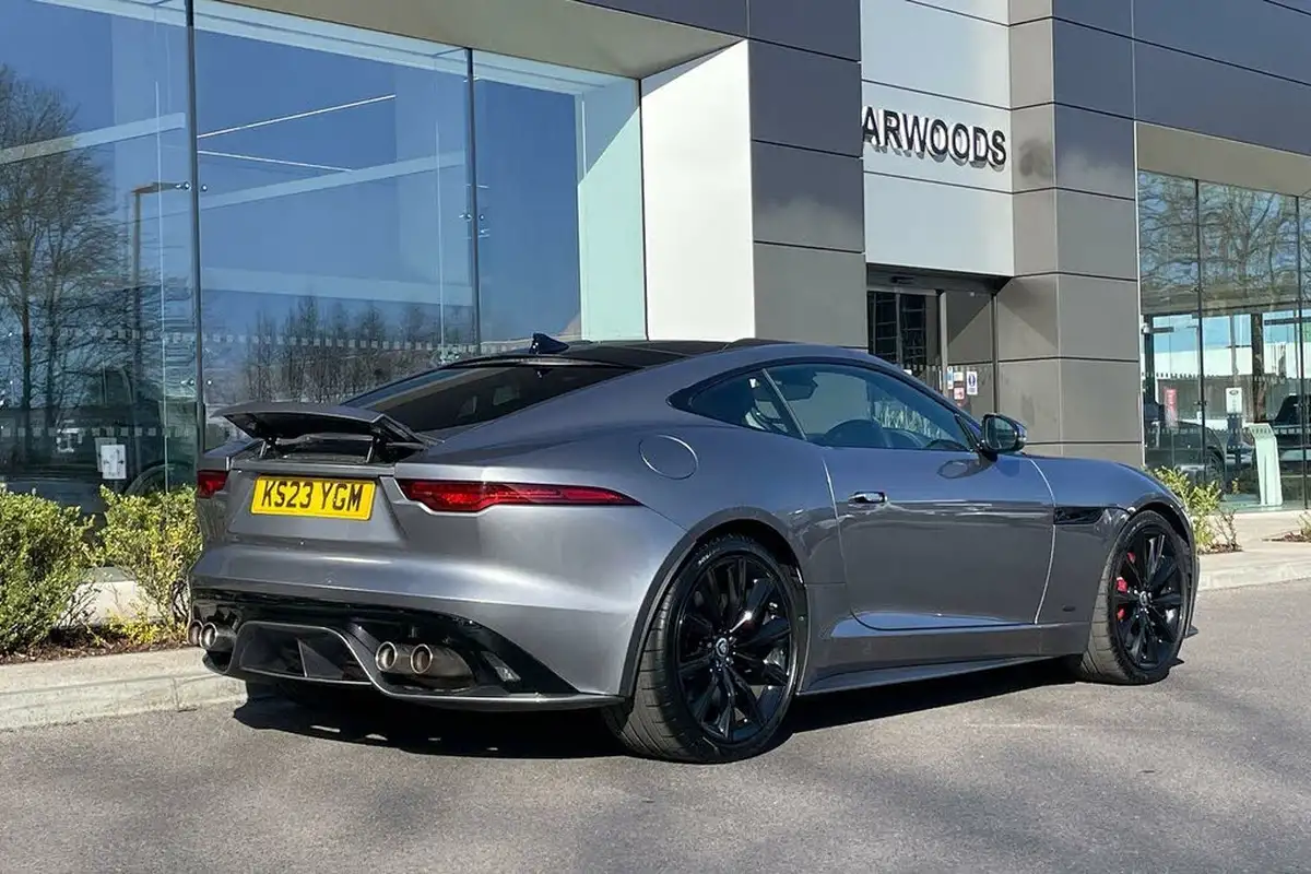 2023-jaguar-f-type-50-v8-p575-r-75-coupe-big-8