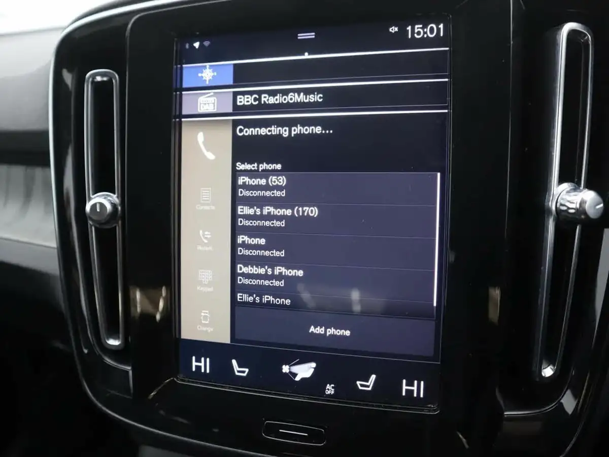 2020-volvo-xc40-20td-d3-inscription-pro-big-24