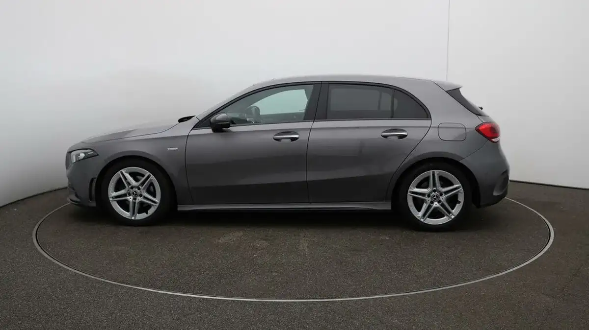 2022-mercedes-benz-a-class-13-a200-amg-line-premium-plus-edition-hatchback-5d-7g-dct-big-59
