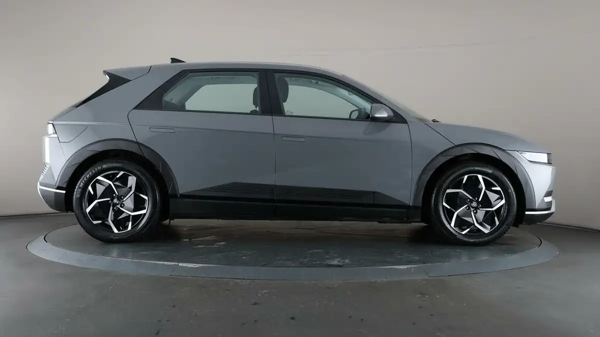 2022-hyundai-ioniq-5-e-se-connect-big-58