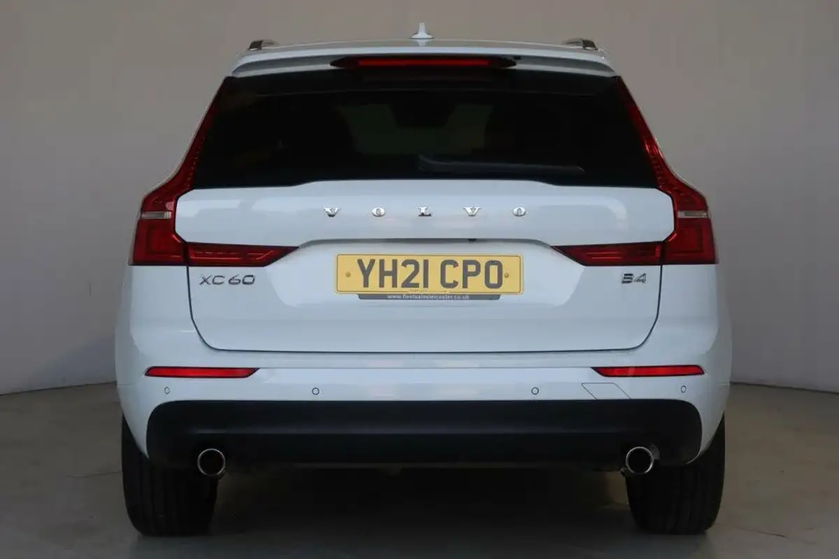 2021-volvo-xc60-20td-b4-momentum-big-6
