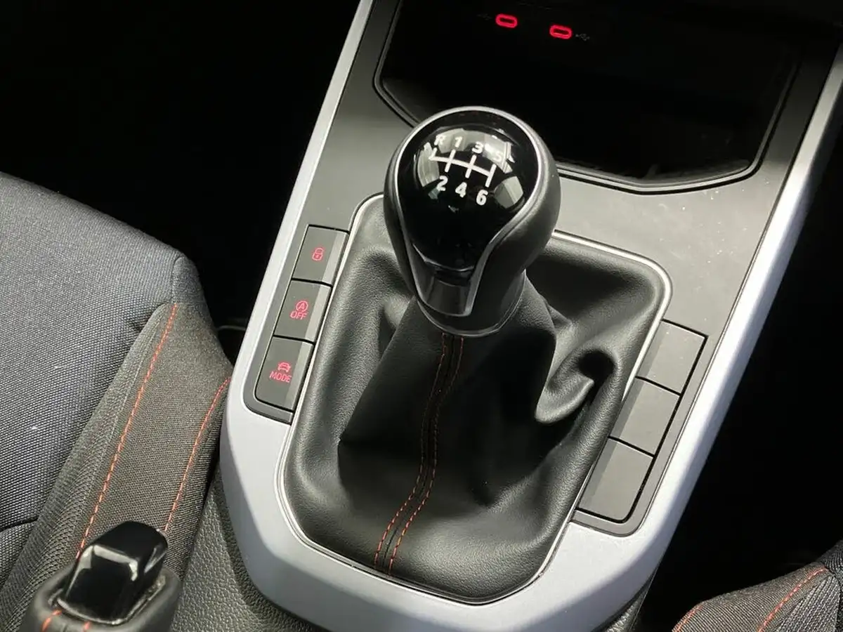 2024-seat-arona-10-tsi-fr-115ps-big-40